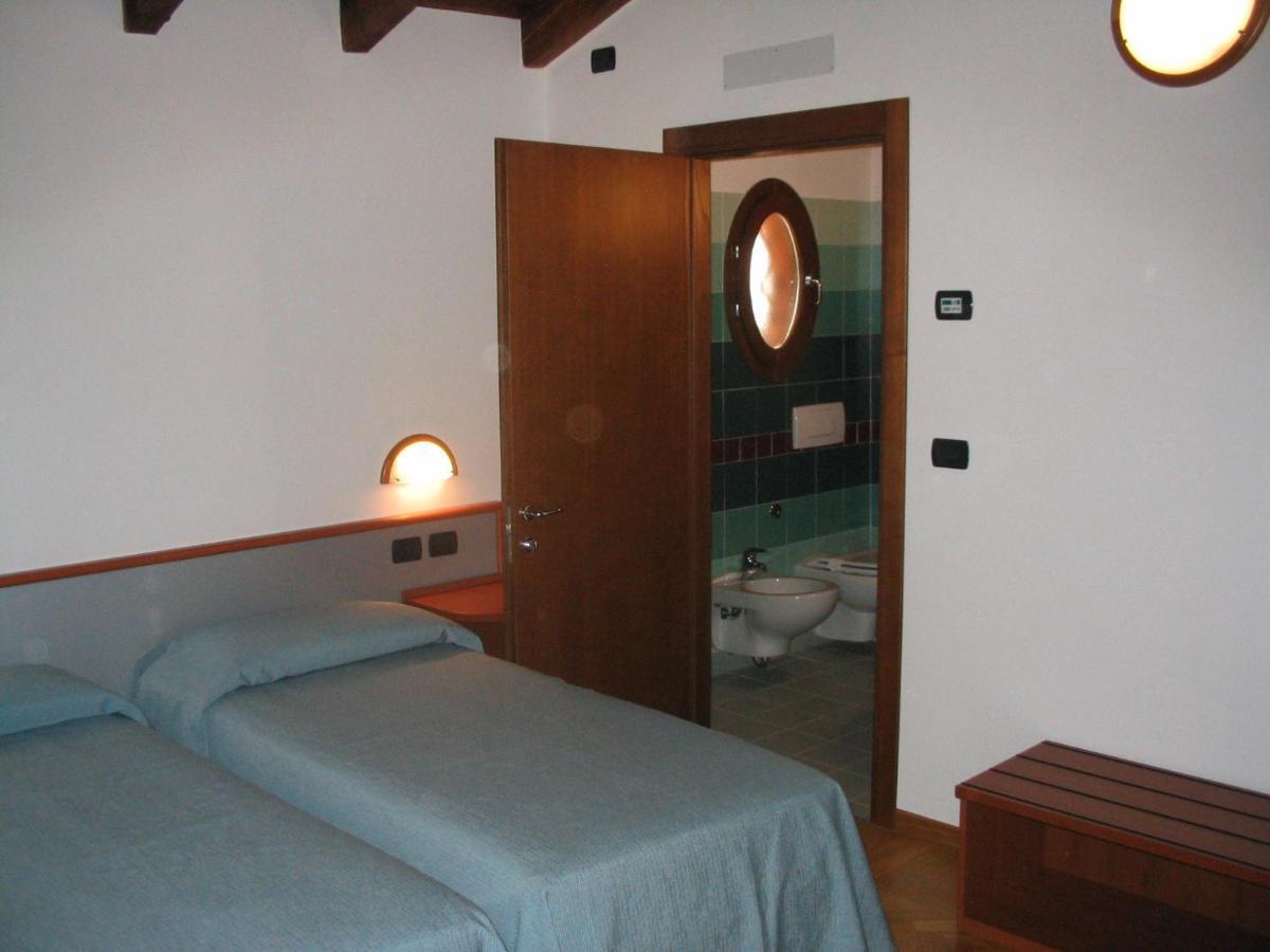Country House Santa Maria Maddalena Будріо Номер фото
